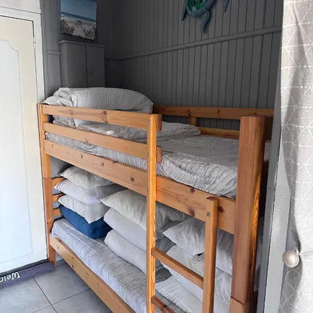 Cosy Entre Port Et Cap * 아그