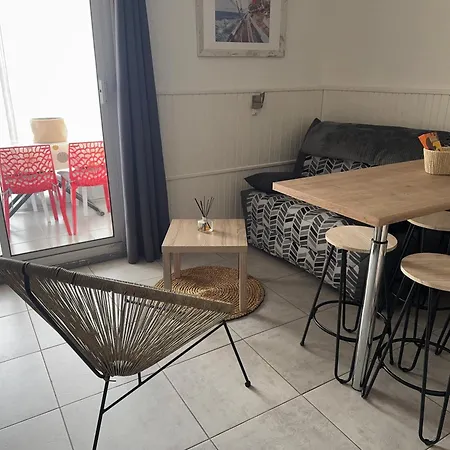 Cosy Entre Port Et Cap