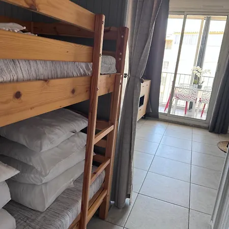 Cosy Entre Port Et Cap
